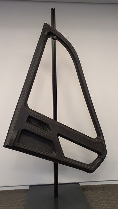 SMV 復合材料 “接棒” SMC，開啟直升機門殼輕量化新時代