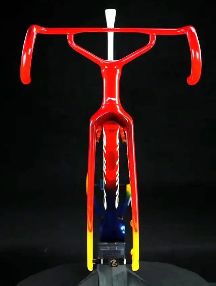 碳纖維材料在高端運動裝備領域的中國方案