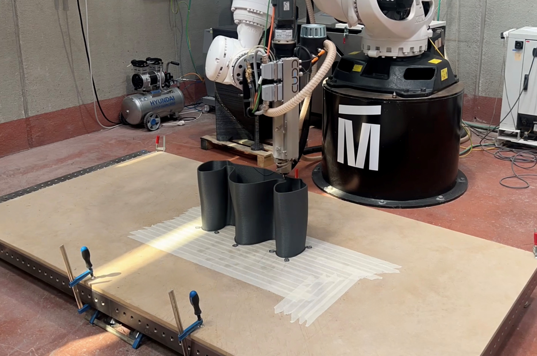 IACC NODE，Lamáquina 實現功能性 3D 打印復合材料船