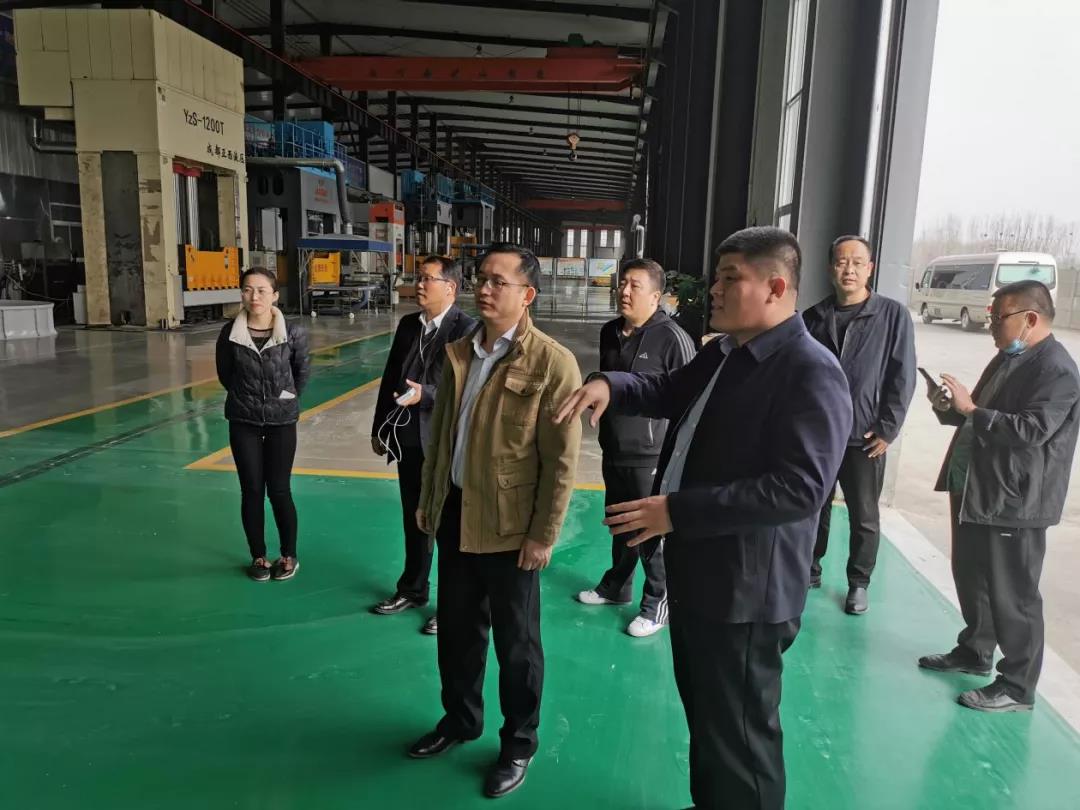 中國復(fù)合材料工業(yè)協(xié)會秘書長孟弋潔一行赴河北、山東調(diào)研行業(yè)現(xiàn)狀