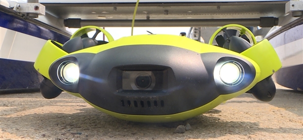 國(guó)內(nèi)首艘海洋牧場(chǎng)養(yǎng)殖觀測(cè)無(wú)人船在威海交付使用 國(guó)內(nèi)首艘海洋牧場(chǎng)養(yǎng)殖觀測(cè)無(wú)人船在威海交付使用