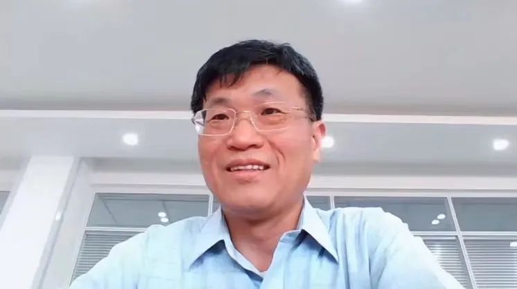 熱烈祝賀中國復(fù)合材料工業(yè)協(xié)會七屆三次理事會順利舉行