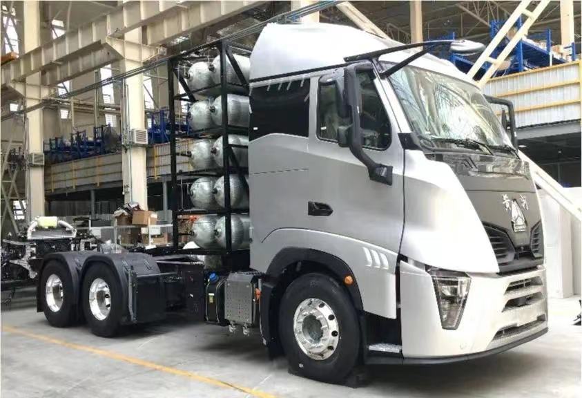 中材科技蘇州有限210L碳纖維儲氫瓶組助力氫能重卡新突破 中材科技蘇州有限210L碳纖維儲氫瓶組助力氫能重卡新突破