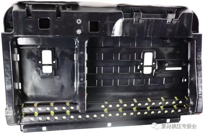 減重降本20%，豐田坦途用4個復合材料部件代替60多個鋼部件