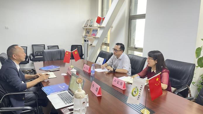 加強(qiáng)協(xié)會(huì)互動(dòng)，中國(guó)復(fù)合材料工業(yè)協(xié)會(huì)秘書(shū)長(zhǎng)孟弋潔一行拜訪(fǎng)中國(guó)服務(wù)貿(mào)易協(xié)會(huì)