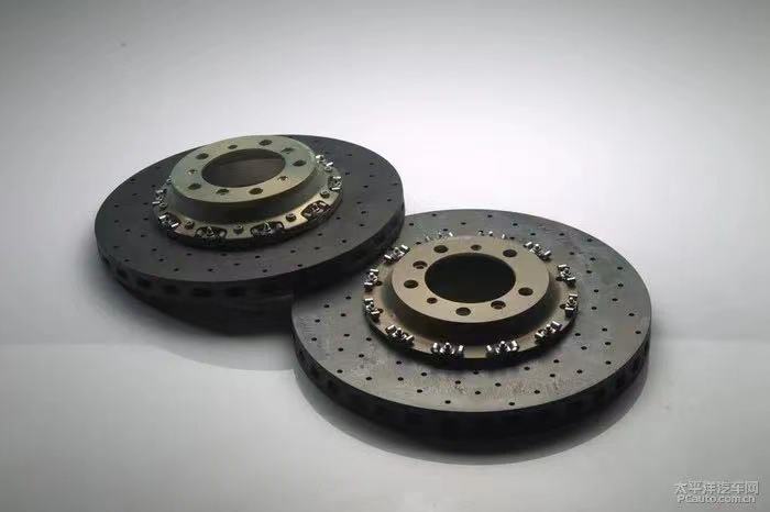 碳陶制動盤業務再發力 天宜上佳連續獲市場頭部企業認可 碳陶制動盤業務再發力 天宜上佳連續獲市場頭部企業認可