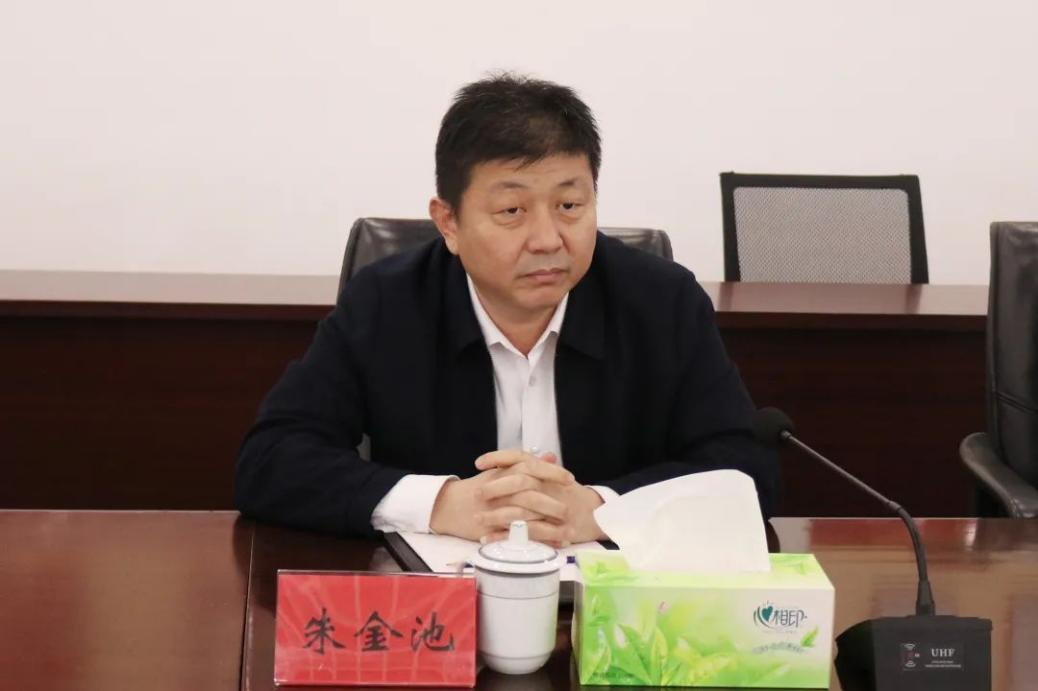 新形勢(shì)下傳統(tǒng)復(fù)材產(chǎn)業(yè)如何轉(zhuǎn)型升級(jí)——中國(guó)復(fù)合材料工業(yè)協(xié)會(huì)秘書長(zhǎng)孟弋潔一行赴河北省棗強(qiáng)、冀州調(diào)研