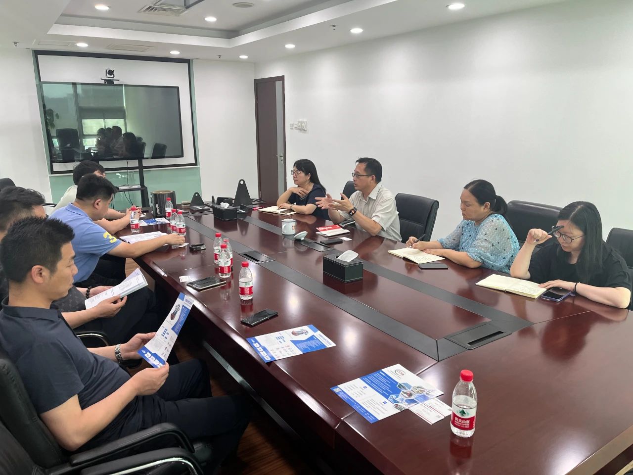 深入交流謀發(fā)展，攜手共贏促提升丨陜西四方聯(lián)合來訪協(xié)會