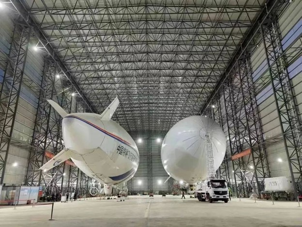 采用非金屬多層復(fù)合材料 國(guó)產(chǎn)載人飛艇獲得型號(hào)合格證 采用非金屬多層復(fù)合材料 國(guó)產(chǎn)載人飛艇獲得型號(hào)合格證