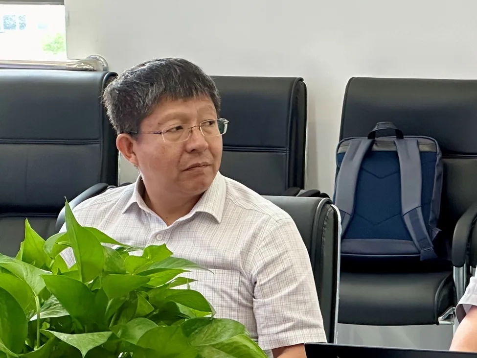 中國復合材料工業協會秘書長孟弋潔率隊前往南京玻纖院標研院交流洽談