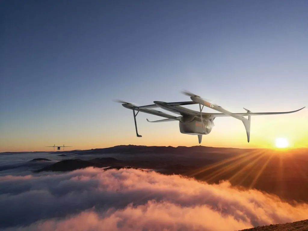 海南力爭2026年低空經濟總產值突破300億元 海南力爭2026年低空經濟總產值突破300億元