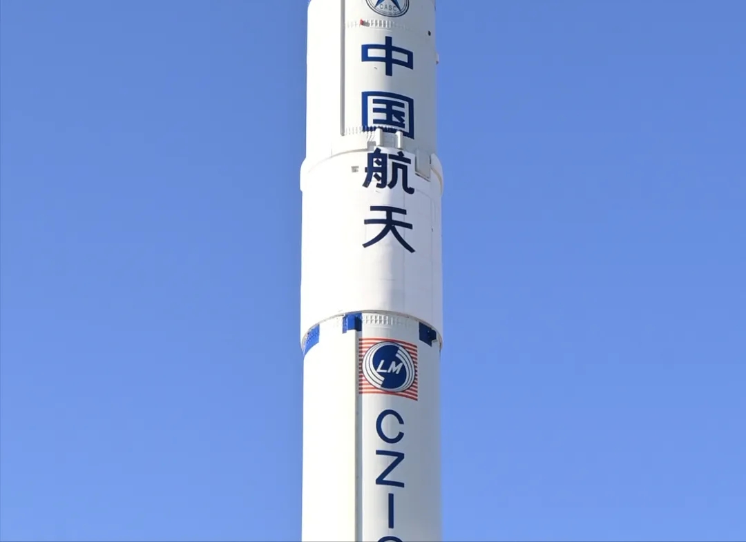 神州沖霄,復材助力! 神州沖霄,復材助力!