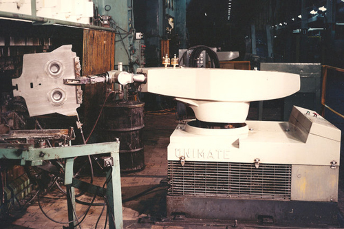 機器人發(fā)展史及其復(fù)合材料應(yīng)用 機器人發(fā)展史及其復(fù)合材料應(yīng)用