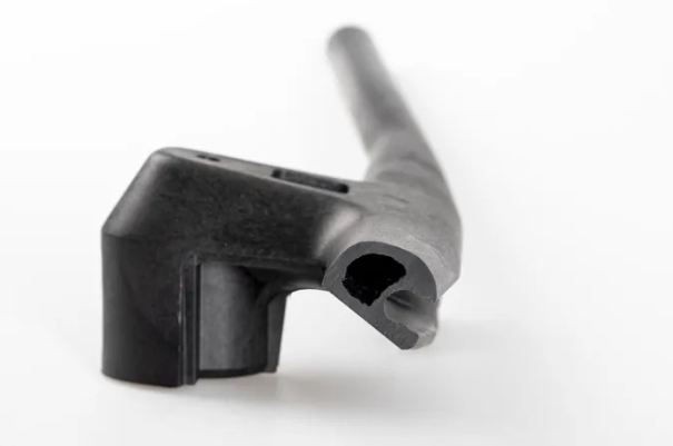 恩格爾為Canyon Bicycles打造的創(chuàng)新自行車把手 恩格爾為Canyon Bicycles打造的創(chuàng)新自行車把手