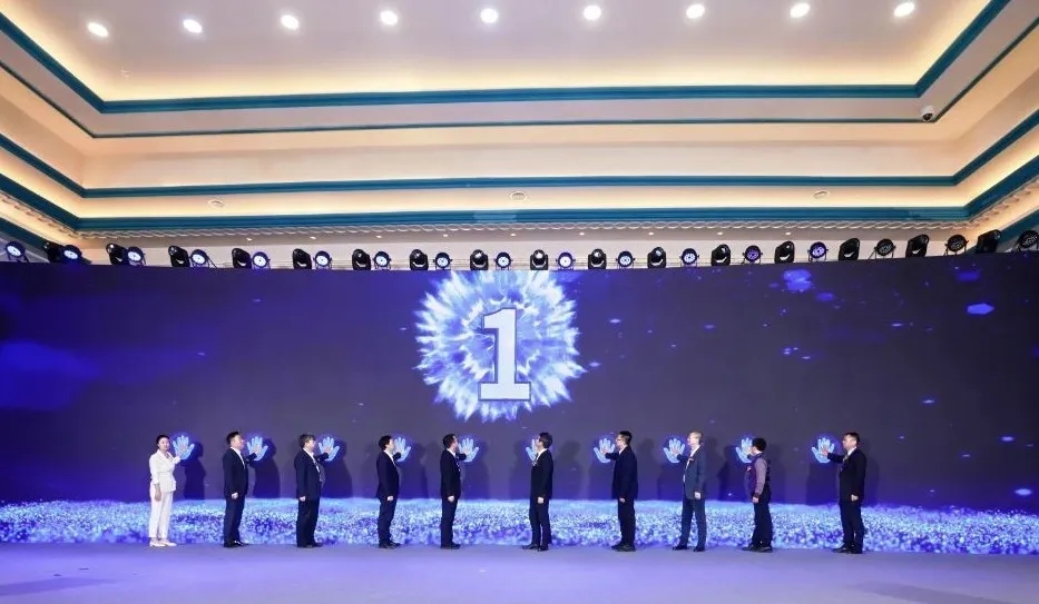 風(fēng)啟新程·材聚未來 | 熱烈祝賀第十一屆中國風(fēng)電復(fù)合材料論壇圓滿成功！