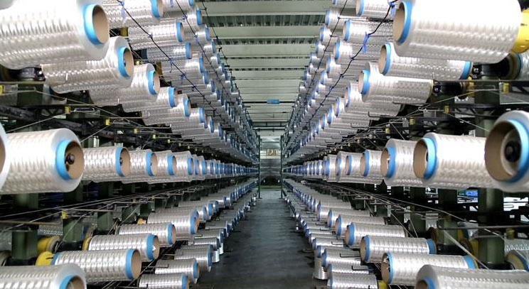 超高分子量聚乙烯纖維的技術演進與產業發展 超高分子量聚乙烯纖維的技術演進與產業發展