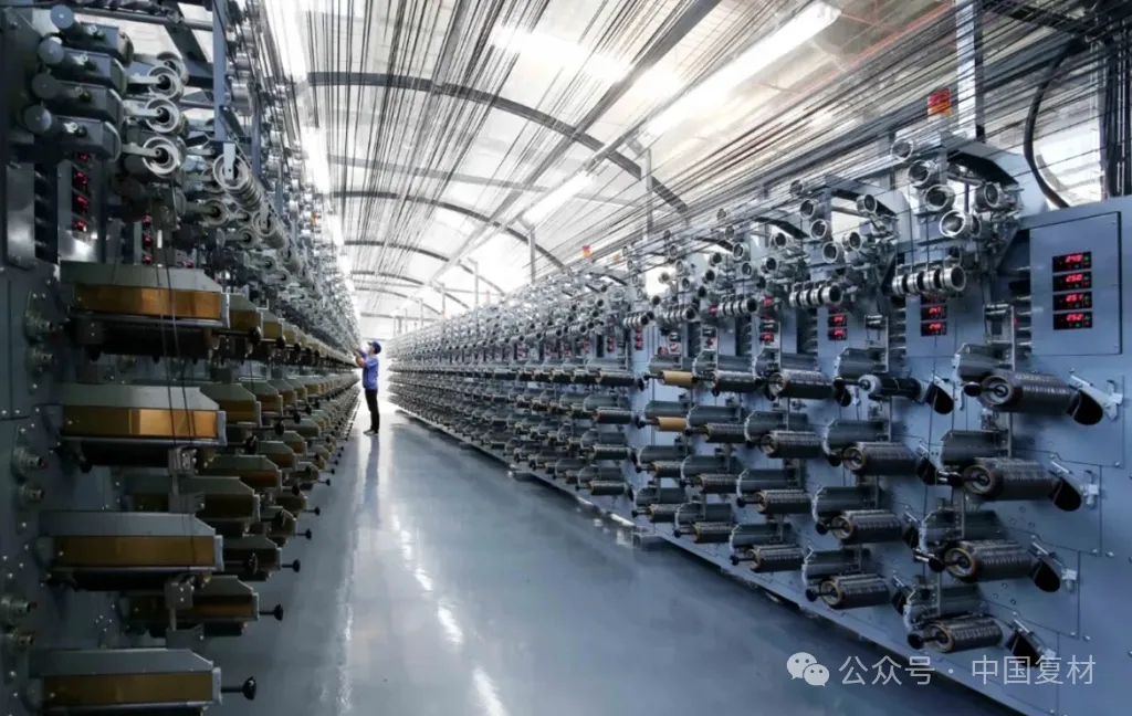 中復神鷹碳纖維電纜助力常泰長江大橋-“港城神鷹”抓出“千鈞之力”