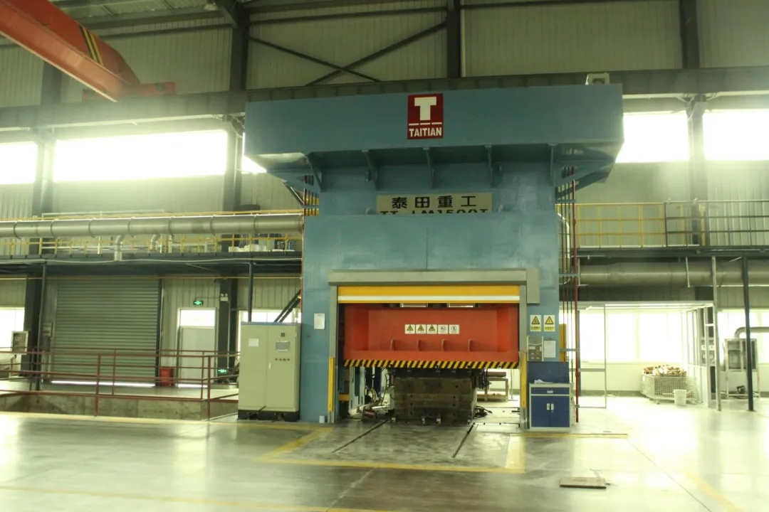 展商風采 | 常州日新模塑科技有限公司——2025復合材料行業年會 展商風采 | 常州日新模塑科技有限公司——2025復合材料行業年會